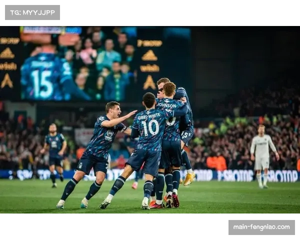 诺丁汉森林采用4-1-4-1阵型成功限制曼城中场罗德里的出球